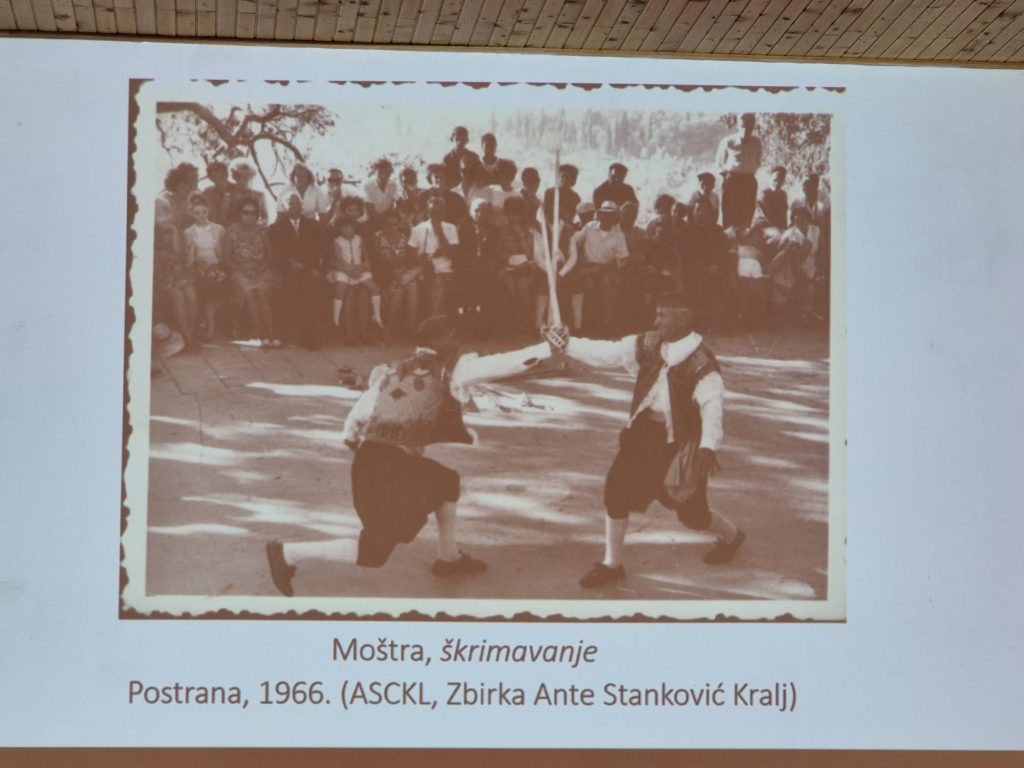 WhatsApp Image 2025-10-28 at 08.28.42